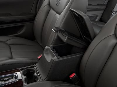 2010 Cadillac DTS w/1SH