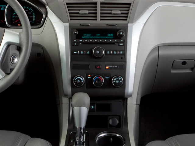 2010 Chevrolet Traverse LT w/1LT