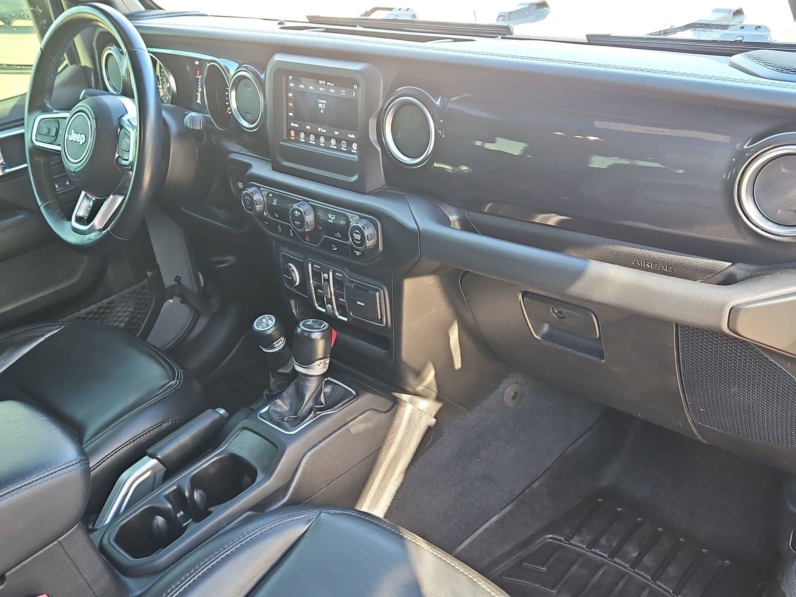 2021 Jeep Wrangler Unlimited Sahara Altitude