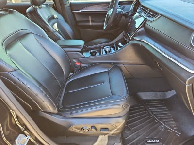 2025 Jeep Grand Cherokee L Limited 4x2