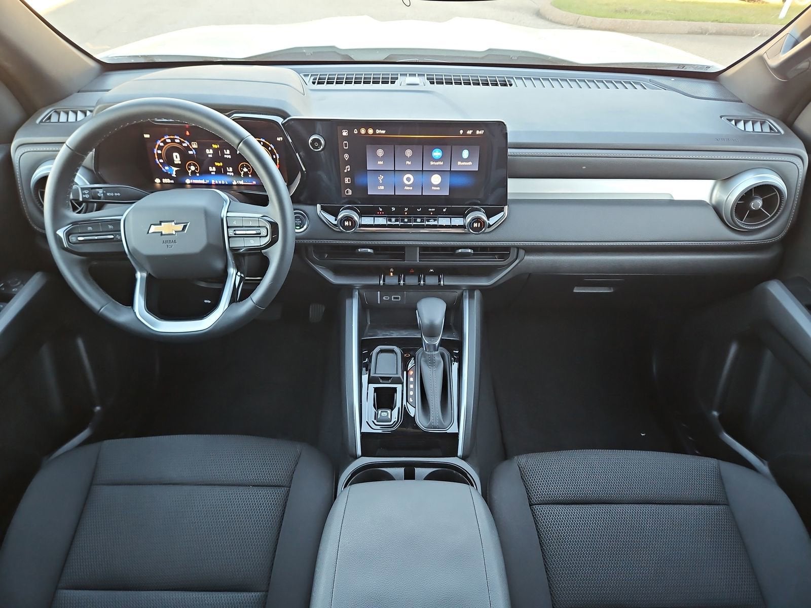 2025 Chevrolet Colorado WT/LT