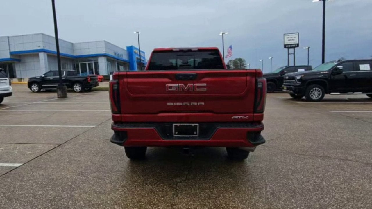 2024 GMC Sierra 2500 HD AT4