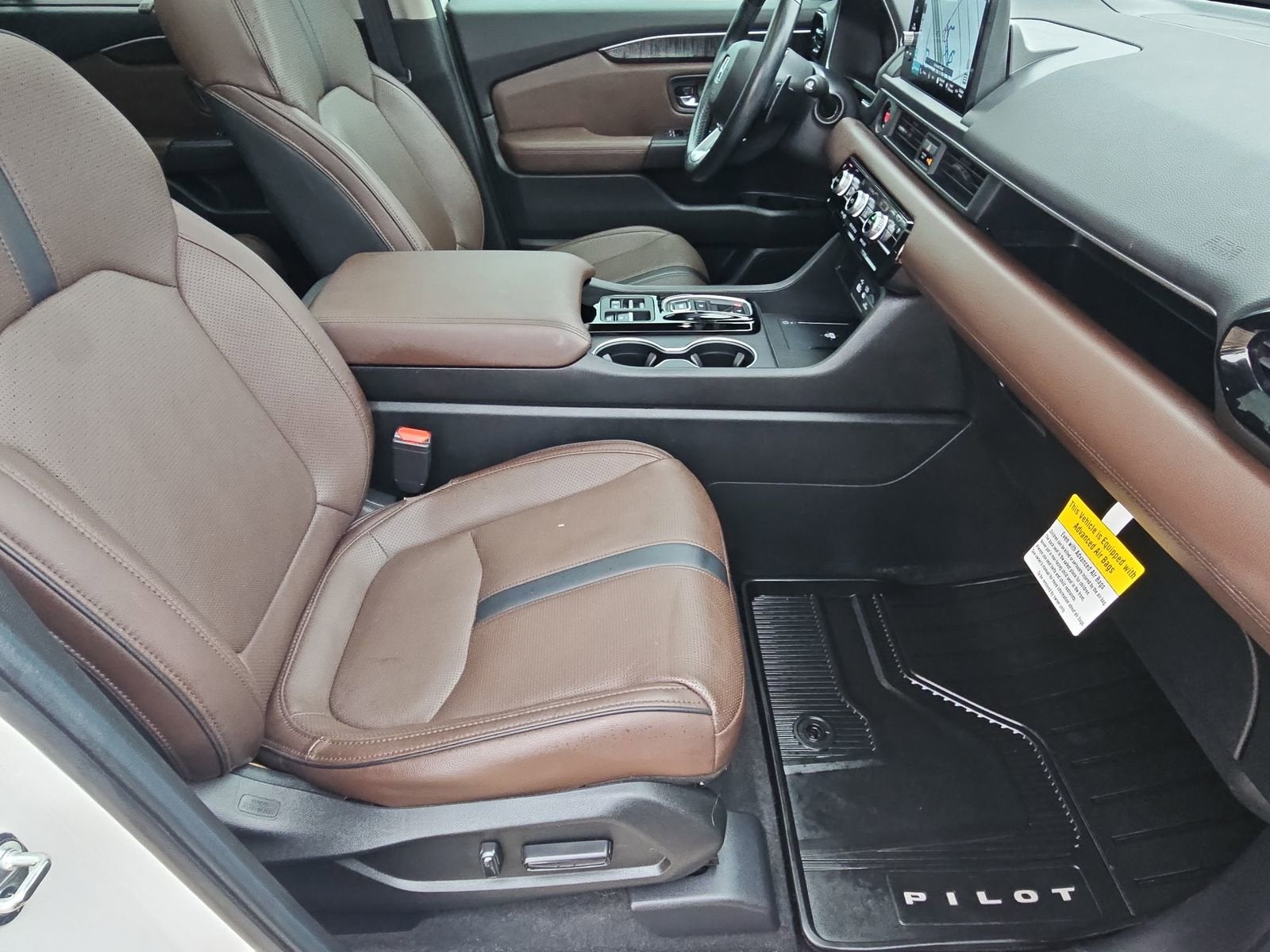 2023 Honda Pilot AWD Elite