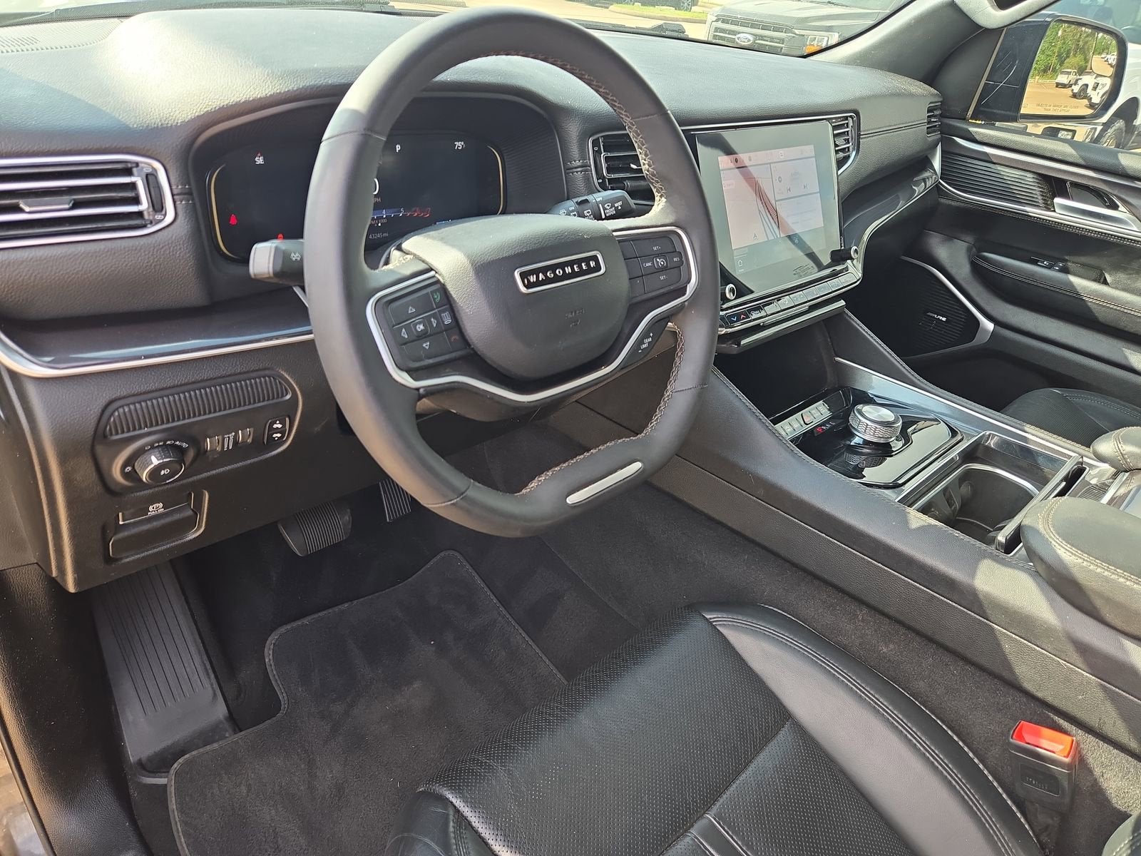 2024 Jeep Wagoneer L Series I 4x2