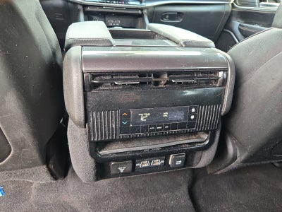 2024 Jeep Wagoneer L Series I 4x2