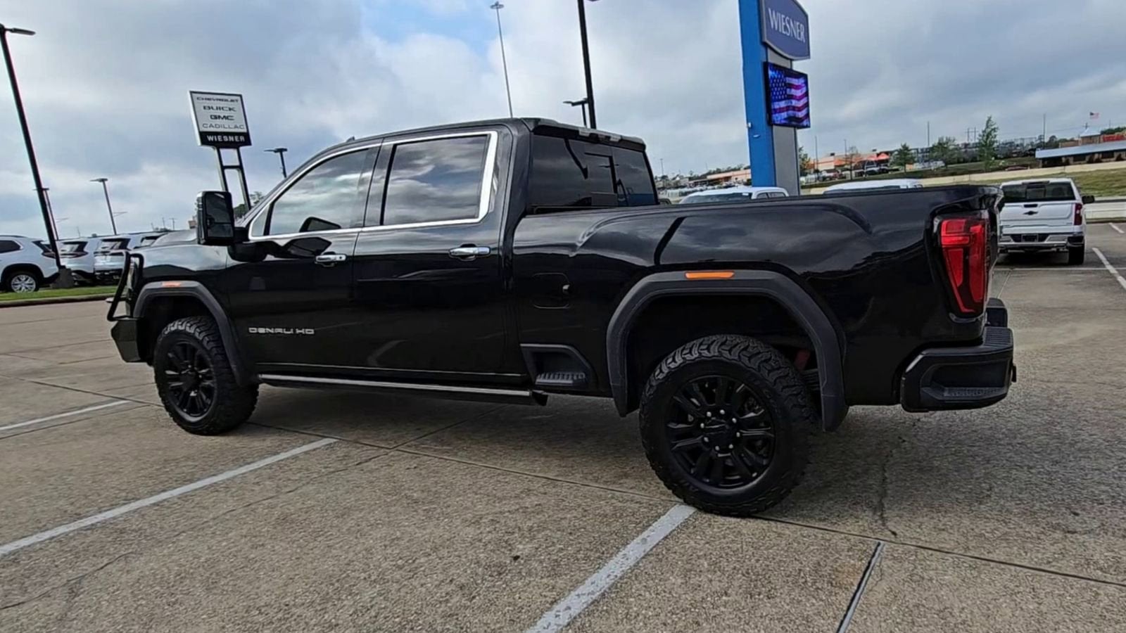 2023 GMC Sierra 2500 HD Denali