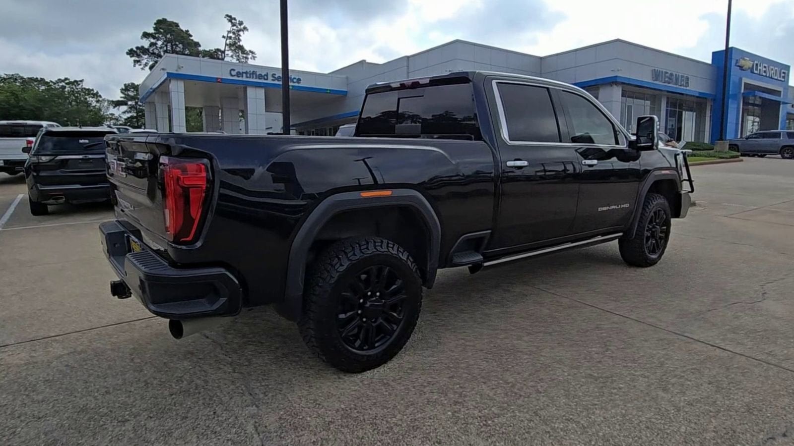 2023 GMC Sierra 2500 HD Denali