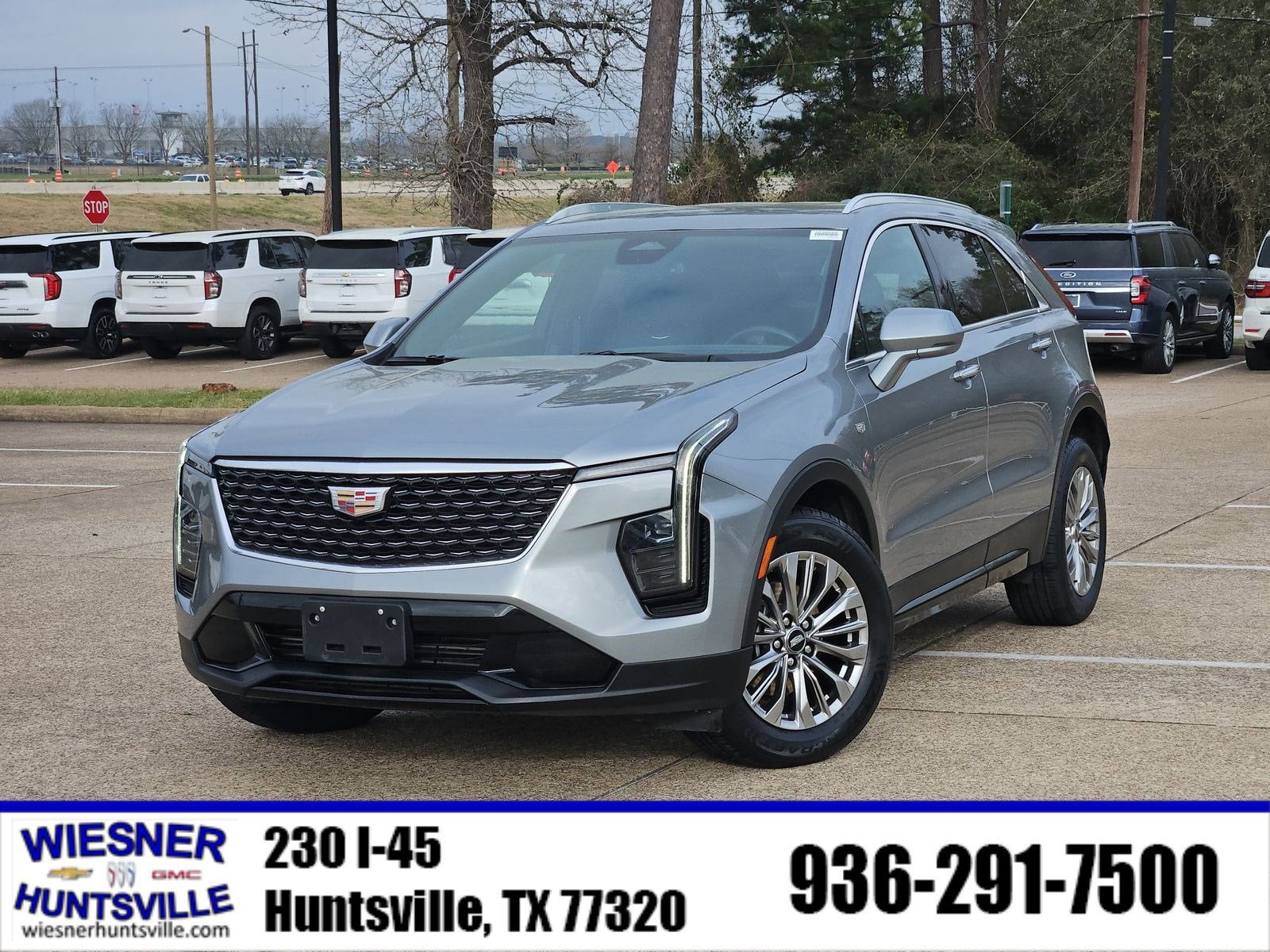 2024 Cadillac XT4 Premium Luxury