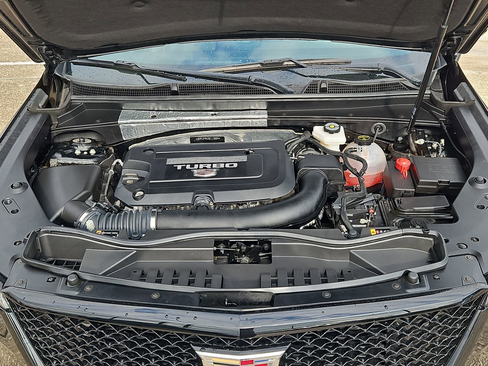 2025 Cadillac XT4 Sport