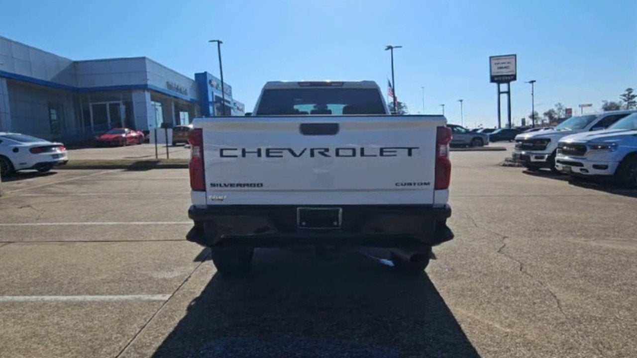 2026 Chevrolet Silverado 2500 HD Custom