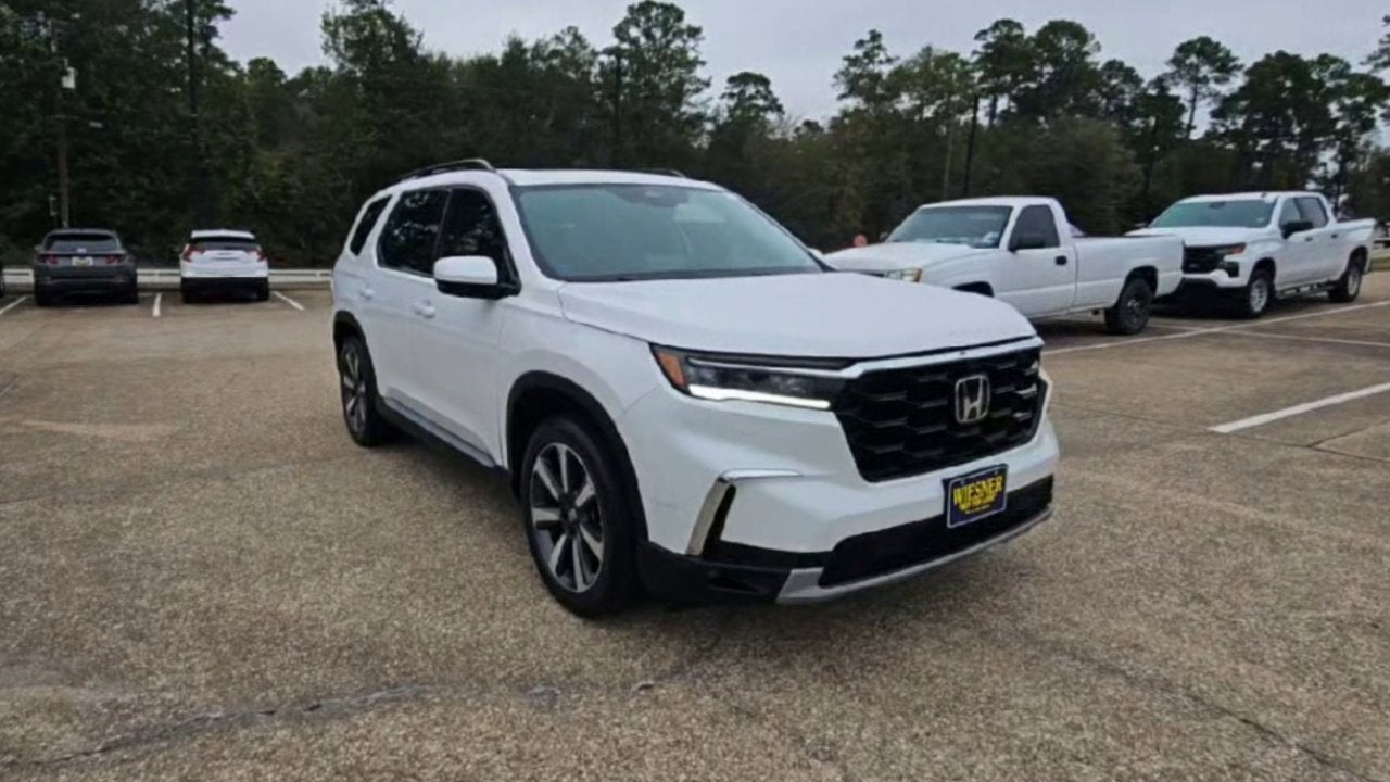 2023 Honda Pilot AWD Elite
