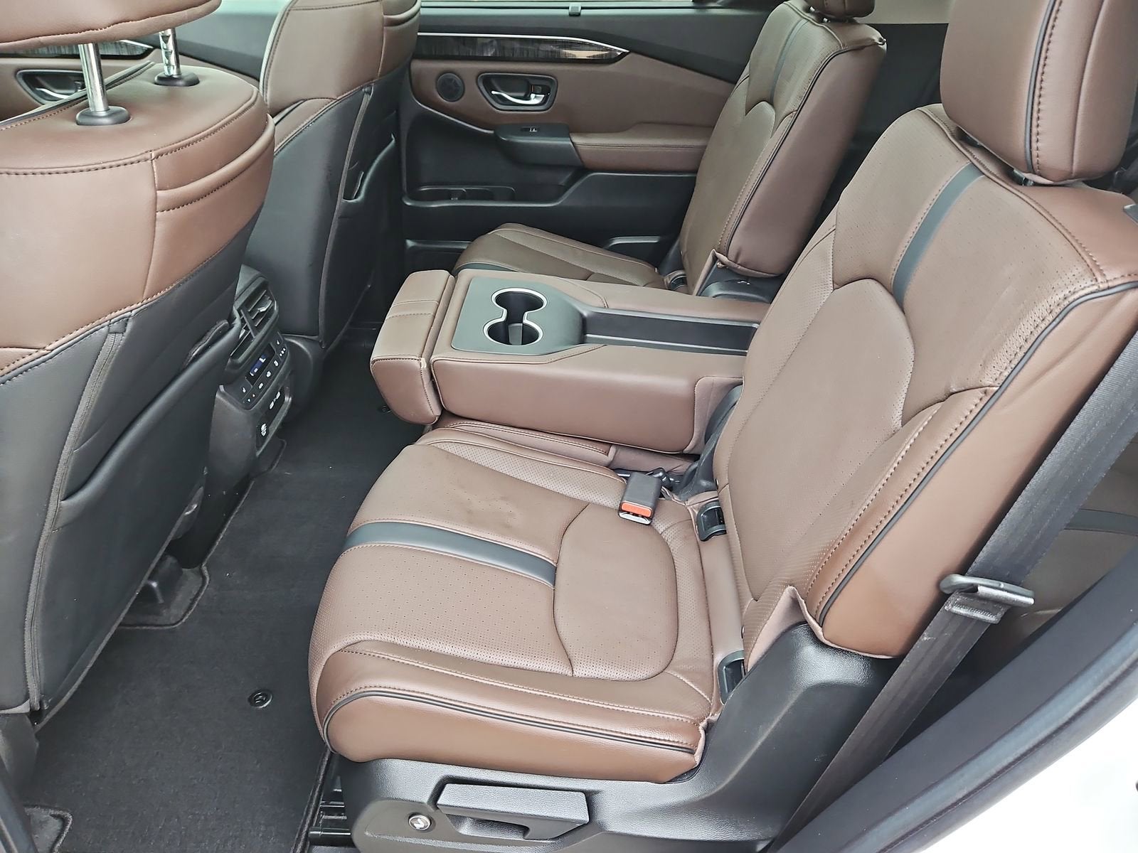 2023 Honda Pilot AWD Elite