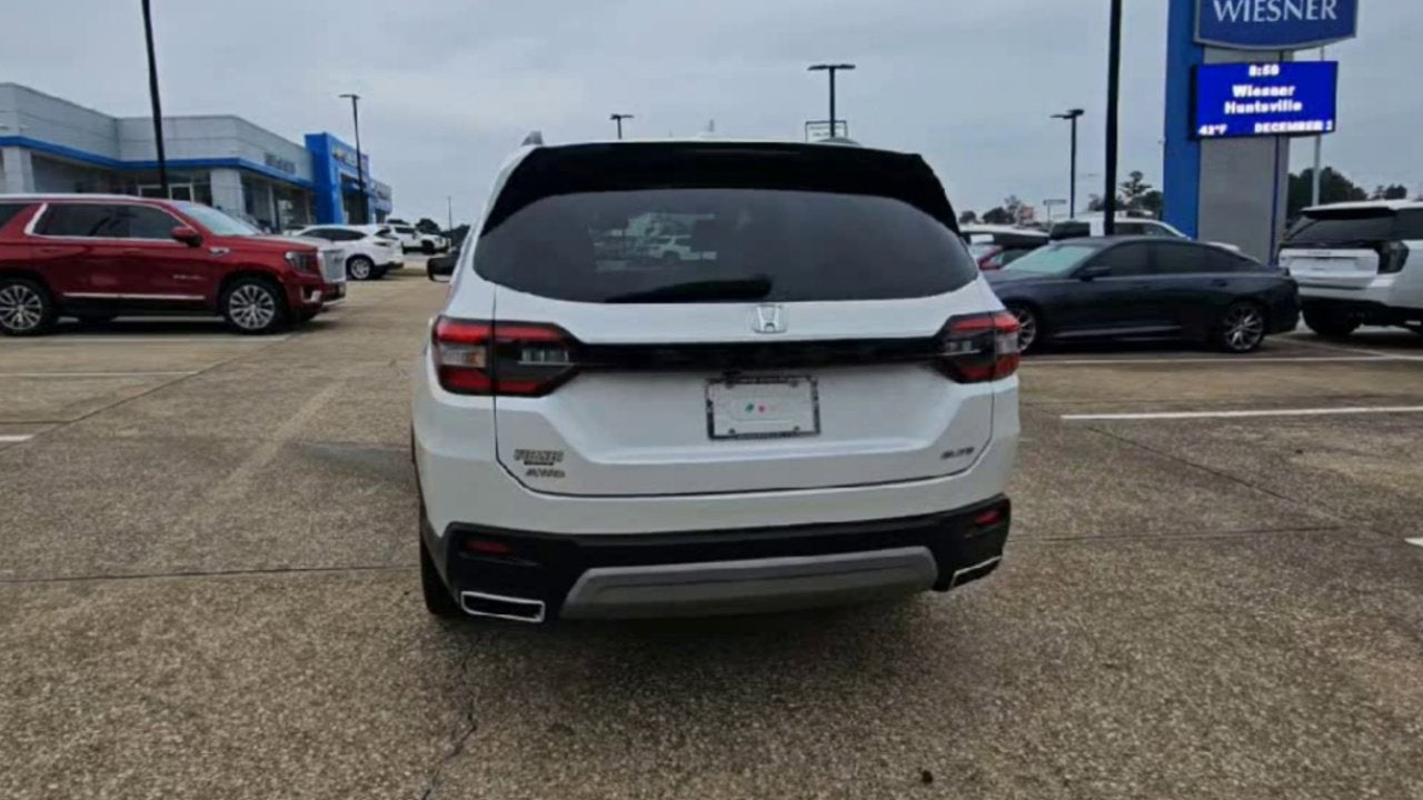 2023 Honda Pilot AWD Elite